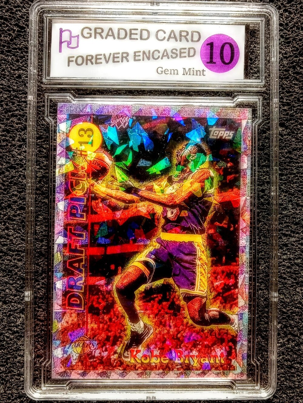 Kobe Bryant Los Angeles Lakers HOF Cracked Ice Basketball Rookie Card